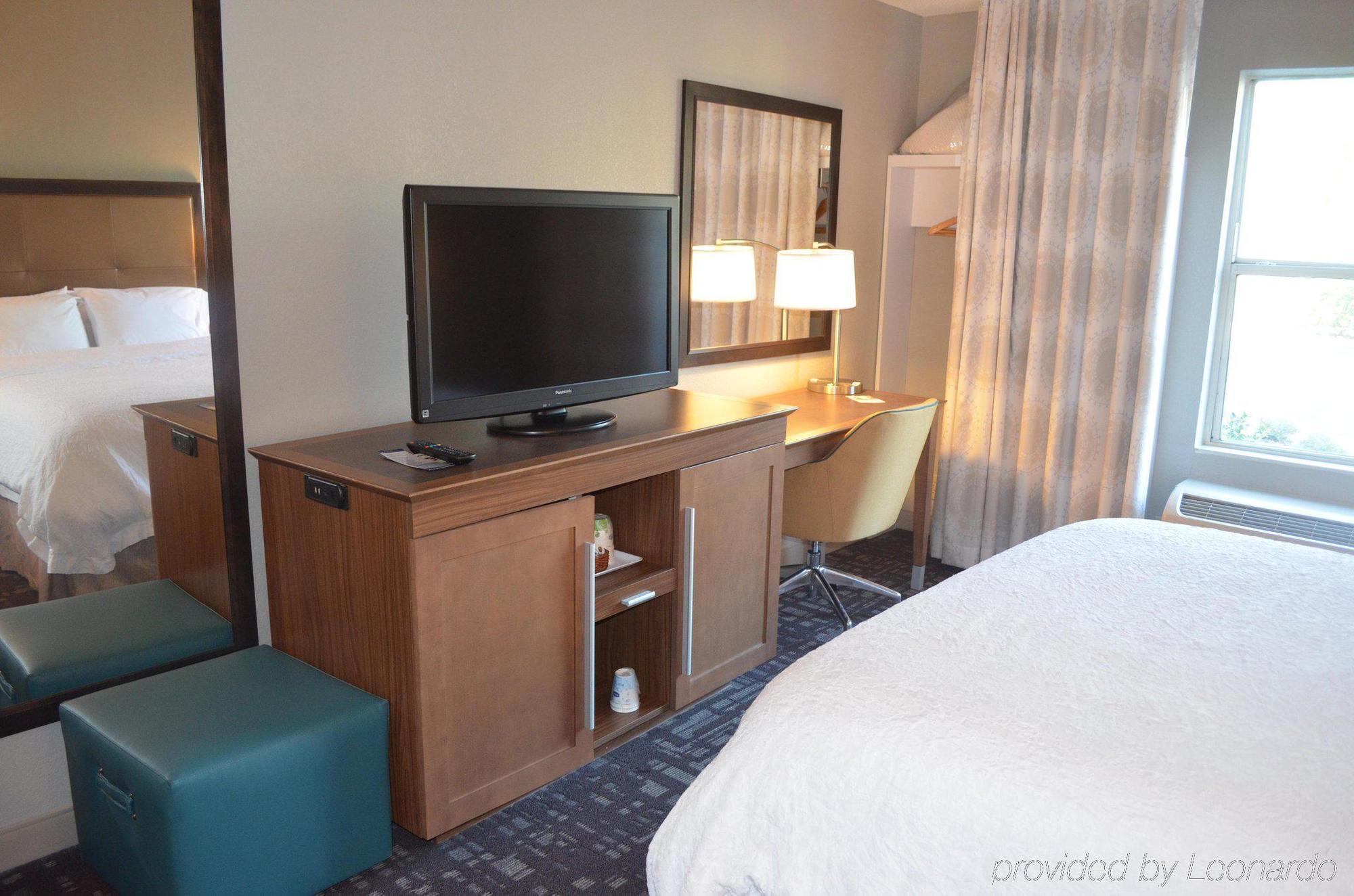 Hampton Inn & Suites Charlotte/Pineville Buitenkant foto